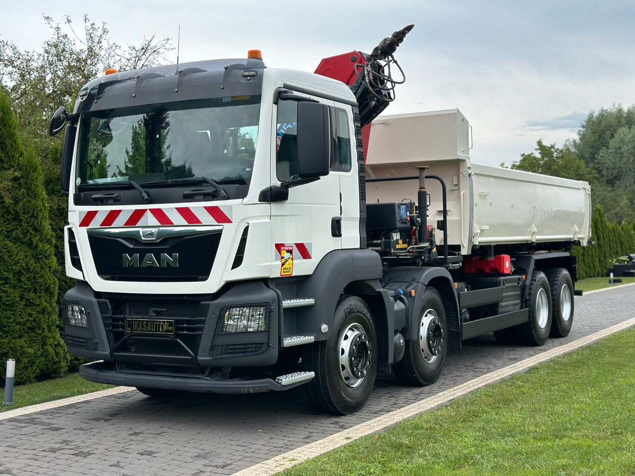 MAN TGS 440 / 8x4 /CRANE HMF 1530/ TIPPER - Auto s hydraulickou rukou: obrázek 2 MAN TGS 440 / 8x4 /CRANE HMF 1530/ TIPPER - Auto s hydraulickou rukou: obrázek 2
