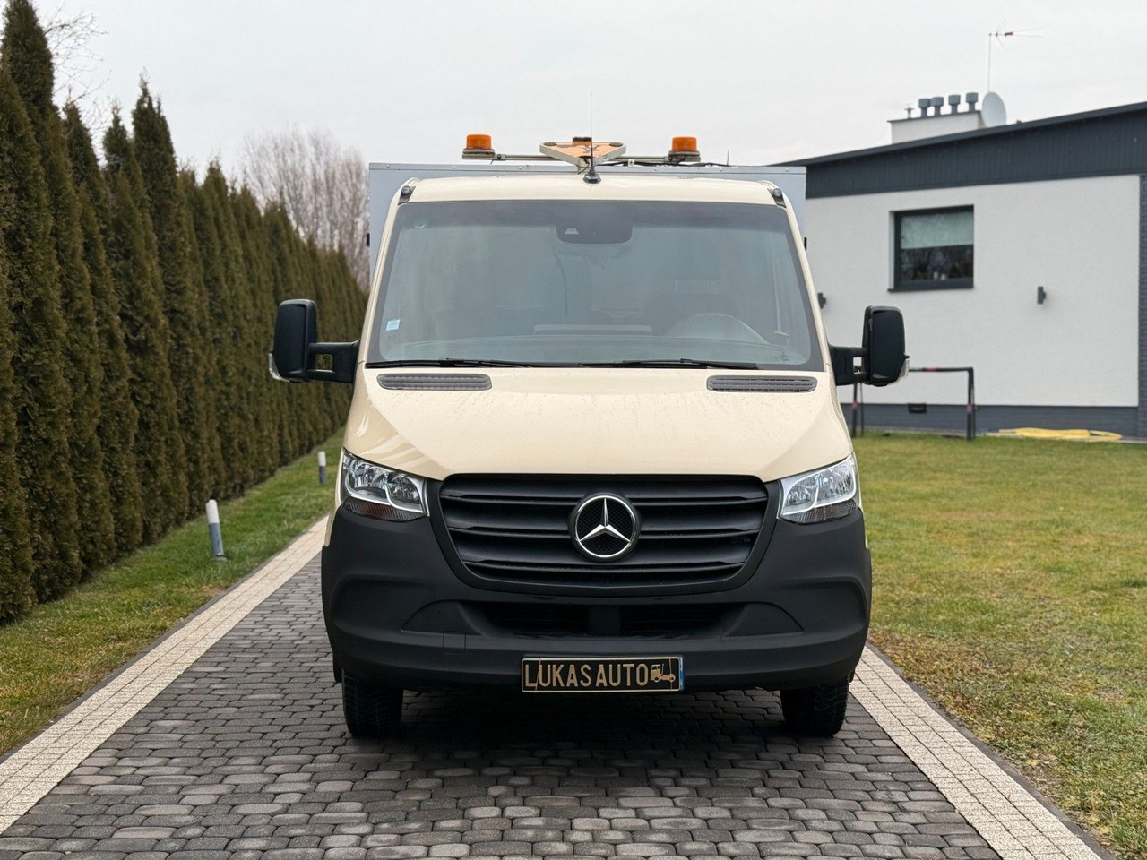 Mercedes-Benz SPRINTER TIPPER - Dodávka sklápěč: obrázek 2 Mercedes-Benz SPRINTER TIPPER - Dodávka sklápěč: obrázek 2