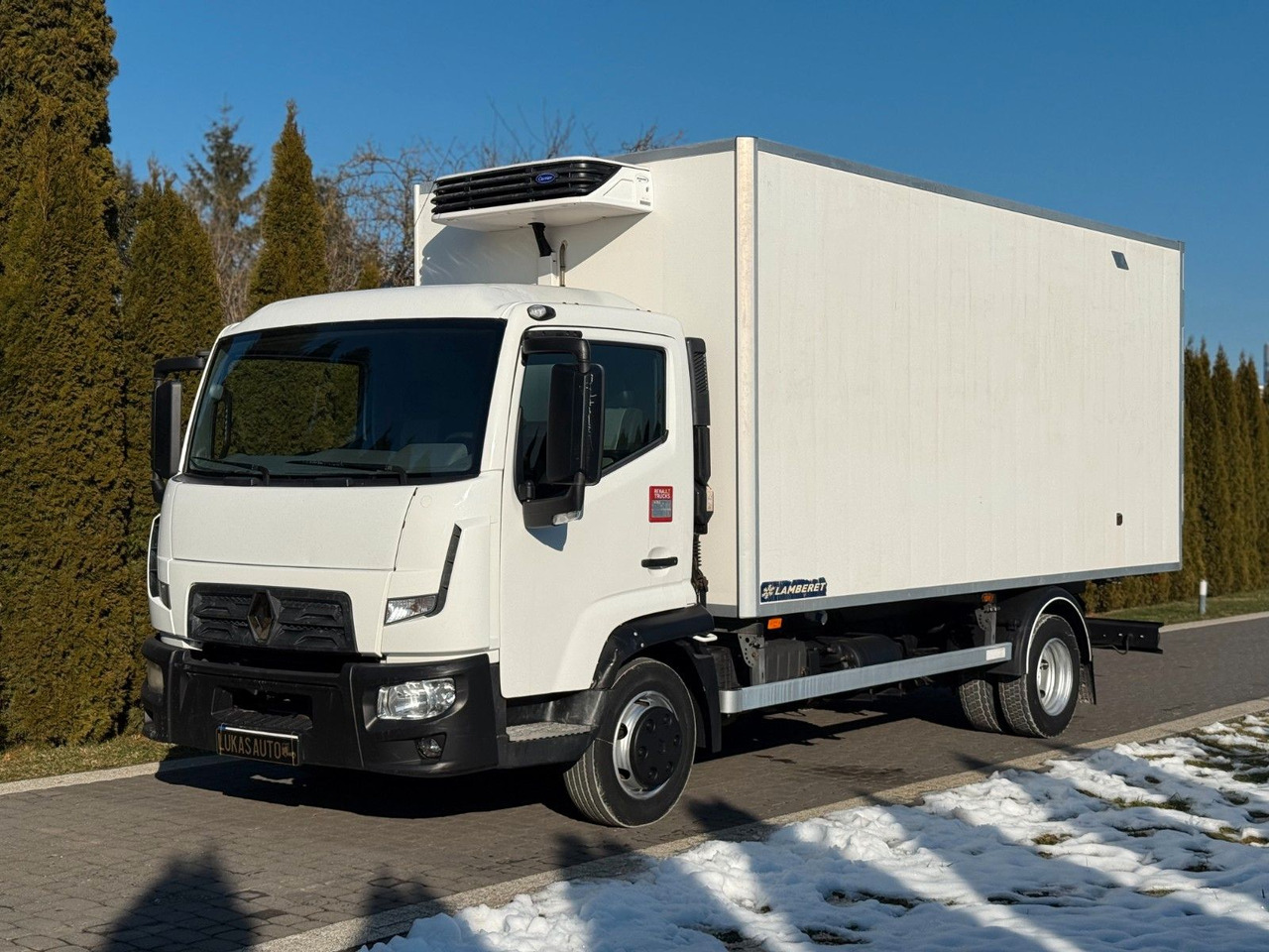 Renault D7.5 MANUAL LAMBERET CARRIER XARIOS 350 - Chladírenský nákladní automobil: obrázek 1 Renault D7.5 MANUAL LAMBERET CARRIER XARIOS 350 - Chladírenský nákladní automobil: obrázek 1