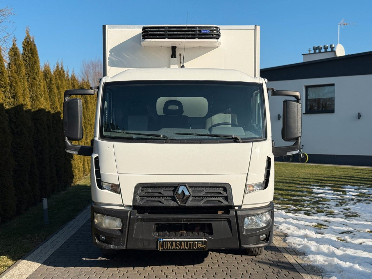 Renault D7.5 MANUAL LAMBERET CARRIER XARIOS 350 - Chladírenský nákladní automobil: obrázek 2 Renault D7.5 MANUAL LAMBERET CARRIER XARIOS 350 - Chladírenský nákladní automobil: obrázek 2