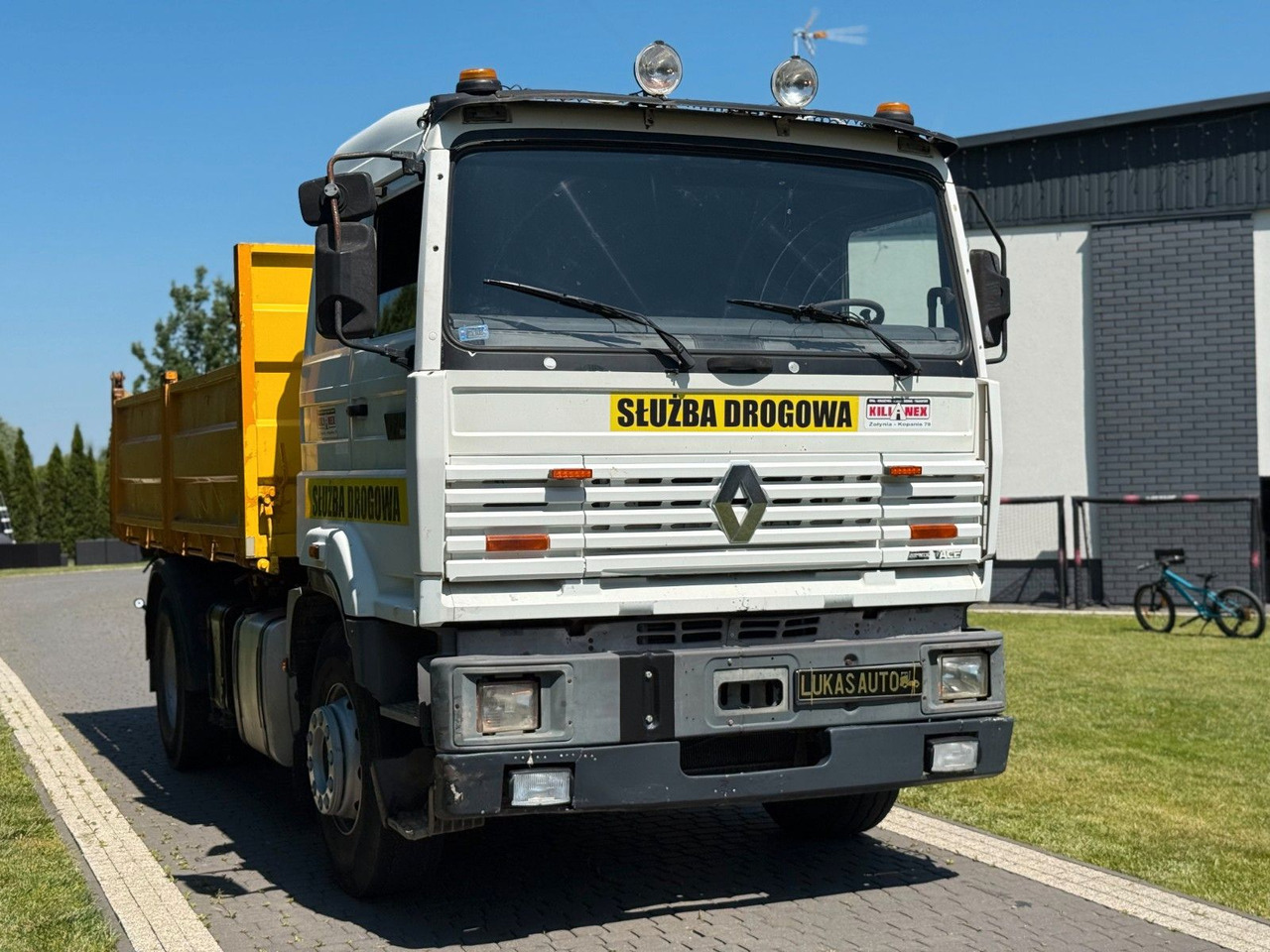 Renault MANAGER 340 TIPPER - Sklápěč: obrázek 4 Renault MANAGER 340 TIPPER - Sklápěč: obrázek 4