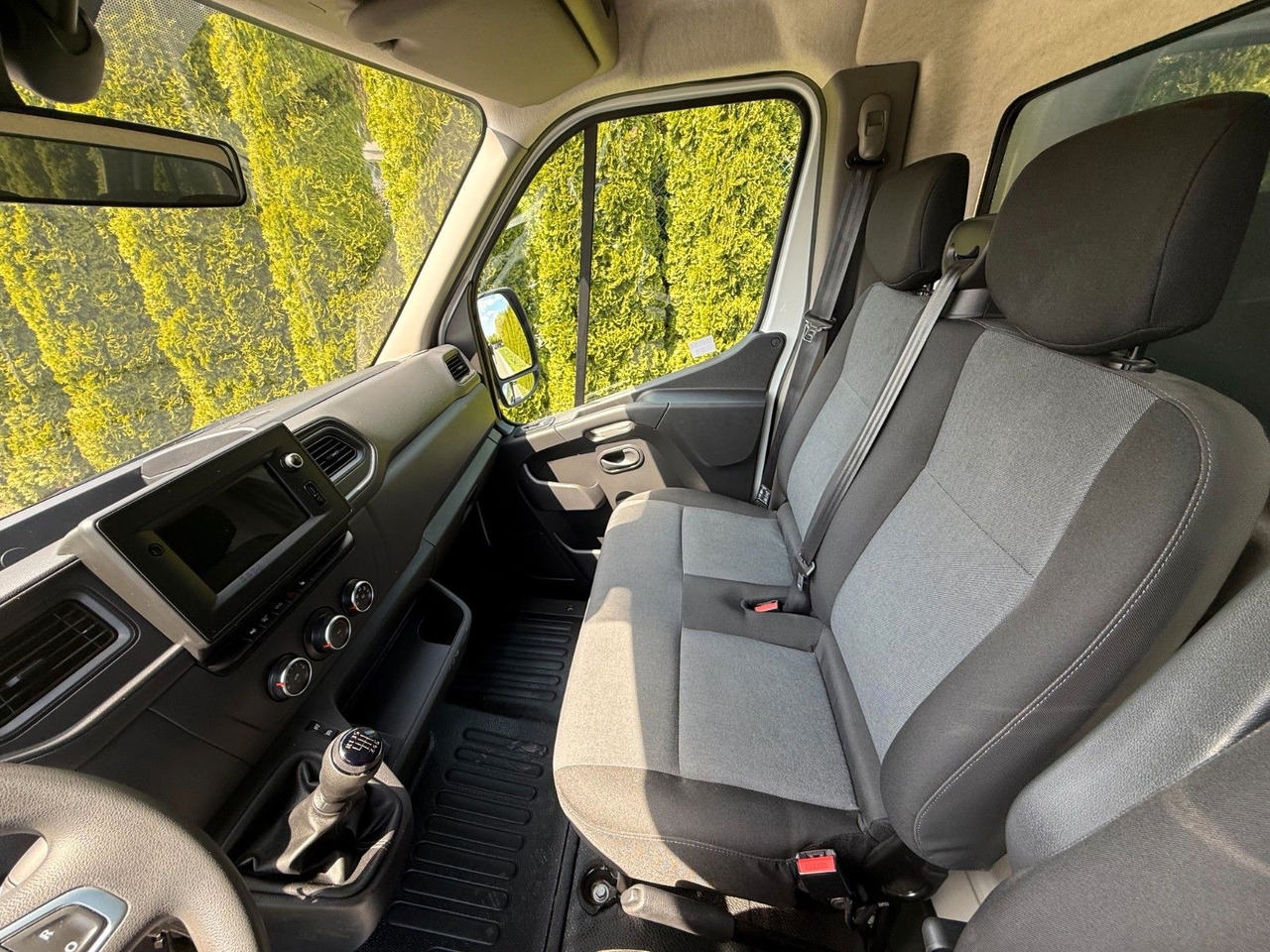 Dodávka sklápěč Renault MASTER TIPPER 3 SEATS  LOW KMS: obrázek 10