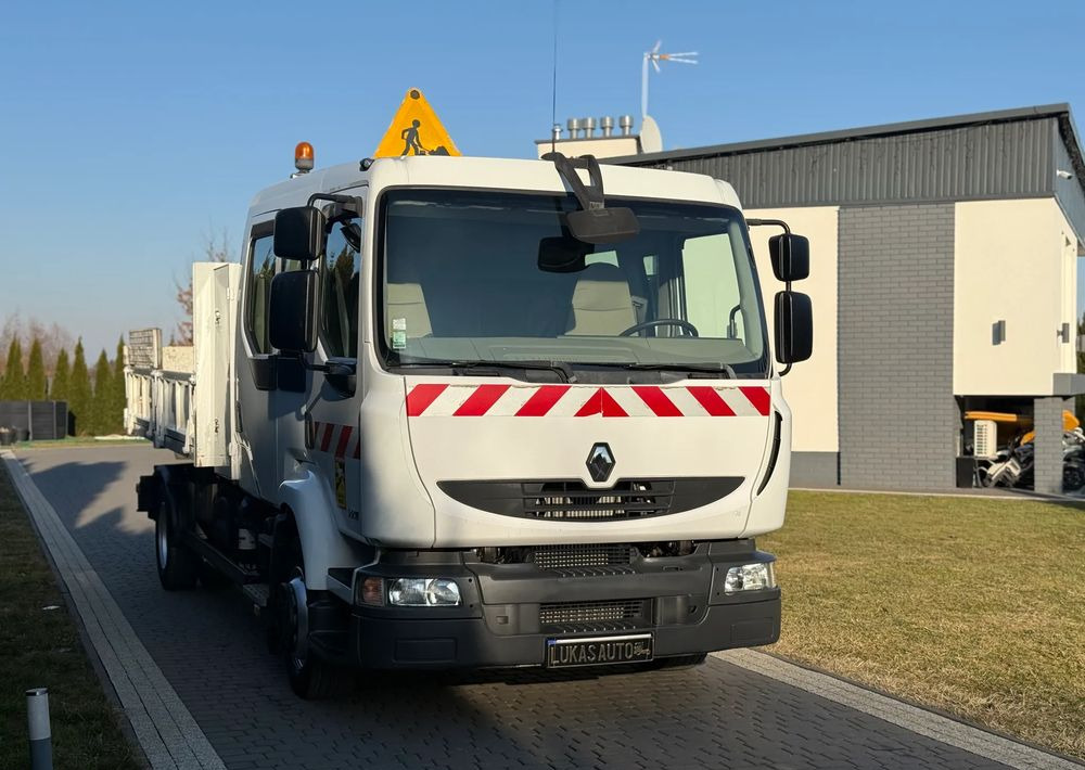 Renault MIDLUM 220 12 T WYWROTKA 6 MIEJSC - Sklápěč: obrázek 4 Renault MIDLUM 220 12 T WYWROTKA 6 MIEJSC - Sklápěč: obrázek 4