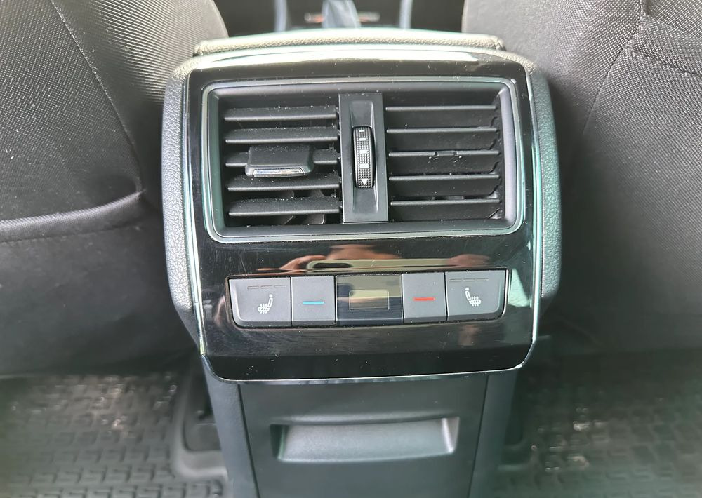 Osobní auto Skoda Superb 2.0 TDI SCR Style DSG: obrázek 11