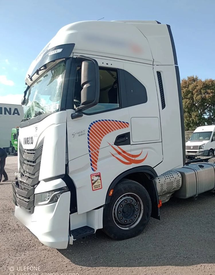 Iveco S-WAY 530 RETARDER USZKODZONY - Tahač: obrázek 2 Iveco S-WAY 530 RETARDER USZKODZONY - Tahač: obrázek 2