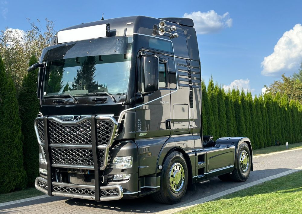 MAN TGX 18.580 D38 XXL RETARDER - Tahač: obrázek 1 MAN TGX 18.580 D38 XXL RETARDER - Tahač: obrázek 1
