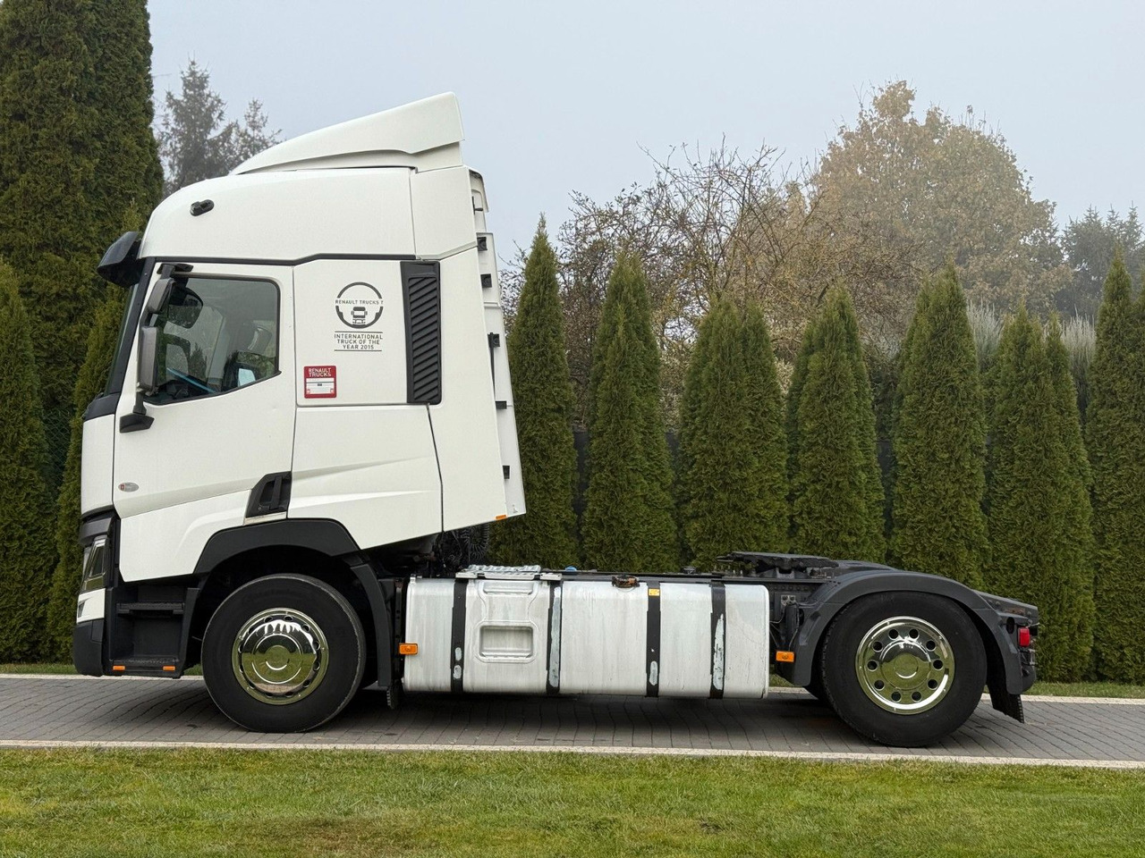 Renault T 460 FRIGDE - Tahač: obrázek 4 Renault T 460 FRIGDE - Tahač: obrázek 4
