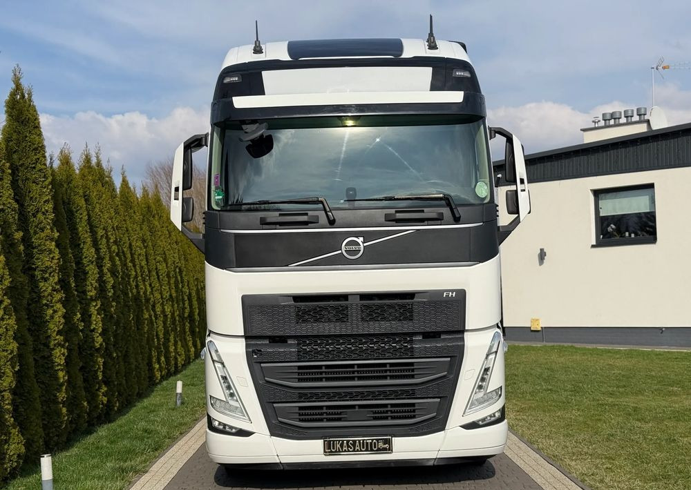 Volvo FH 460 XL PARK COOL TV - Tahač: obrázek 3 Volvo FH 460 XL PARK COOL TV - Tahač: obrázek 3