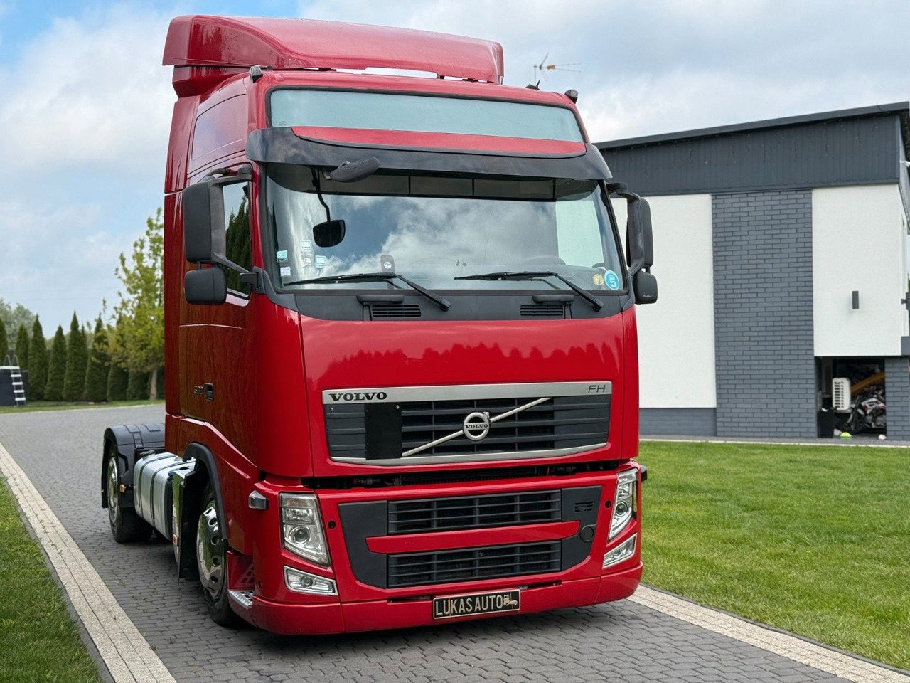 Volvo FH 500 LOW DECK LOW KMS - Tahač: obrázek 4 Volvo FH 500 LOW DECK LOW KMS - Tahač: obrázek 4