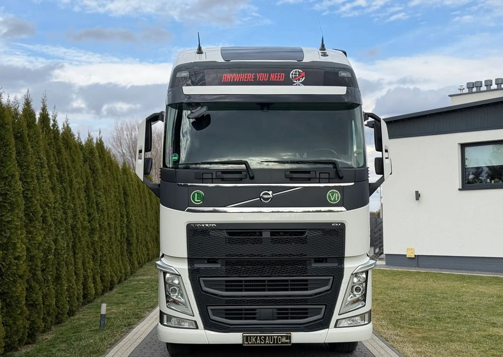 Volvo FH 500 XXL PARK COOL - Tahač: obrázek 2 Volvo FH 500 XXL PARK COOL - Tahač: obrázek 2