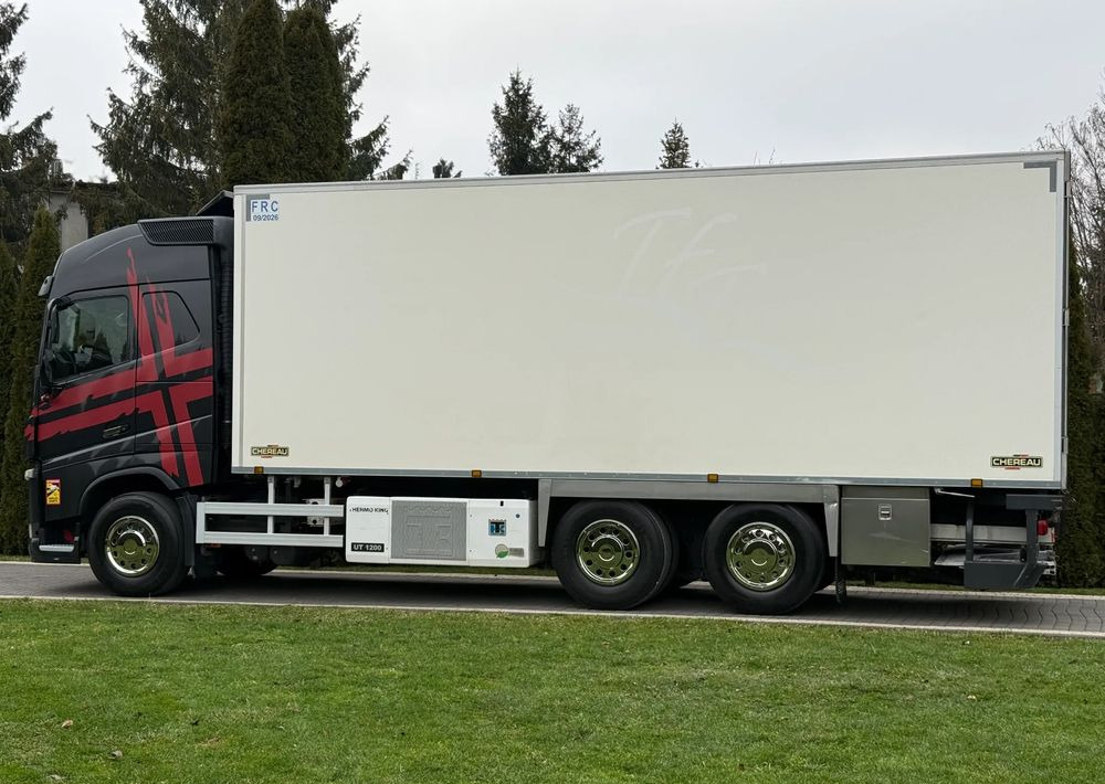Volvo FH 500 6X2 CHEREAU THERMO KING UT1200 - Chladírenský nákladní automobil: obrázek 4 Volvo FH 500 6X2 CHEREAU THERMO KING UT1200 - Chladírenský nákladní automobil: obrázek 4