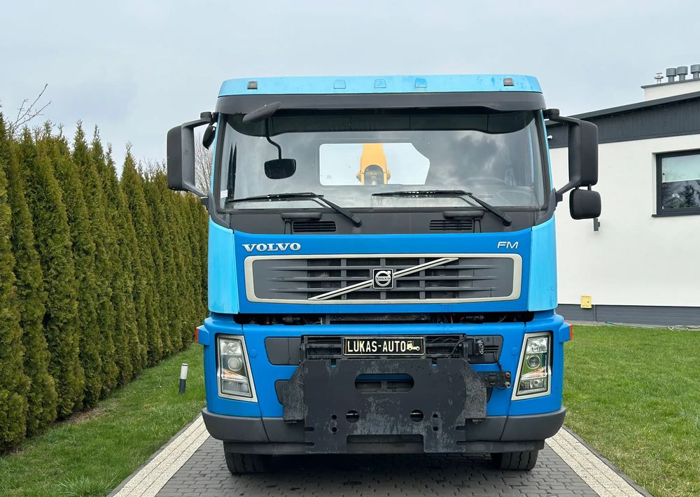 Volvo FM 400 HAKOWIEC 6X4 - Hákový nosič kontejnerů: obrázek 2 Volvo FM 400 HAKOWIEC 6X4 - Hákový nosič kontejnerů: obrázek 2