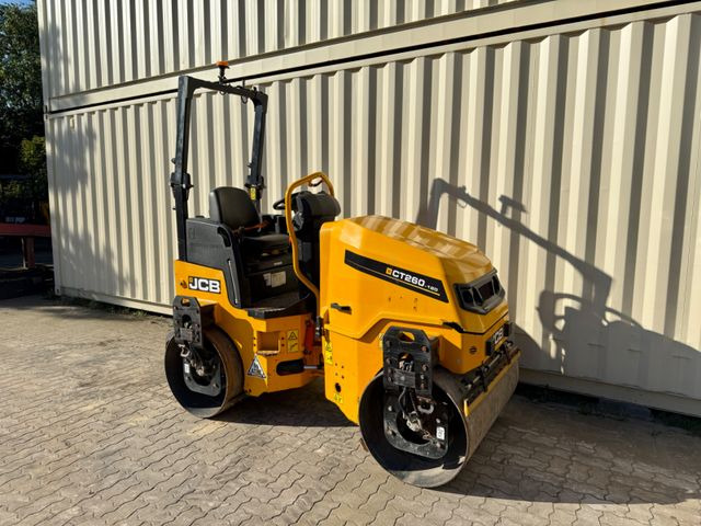JCB CT260-120 / 2019 BJ / 751 H / 2.560 KG - Silniční válec: obrázek 4 JCB CT260-120 / 2019 BJ / 751 H / 2.560 KG - Silniční válec: obrázek 4