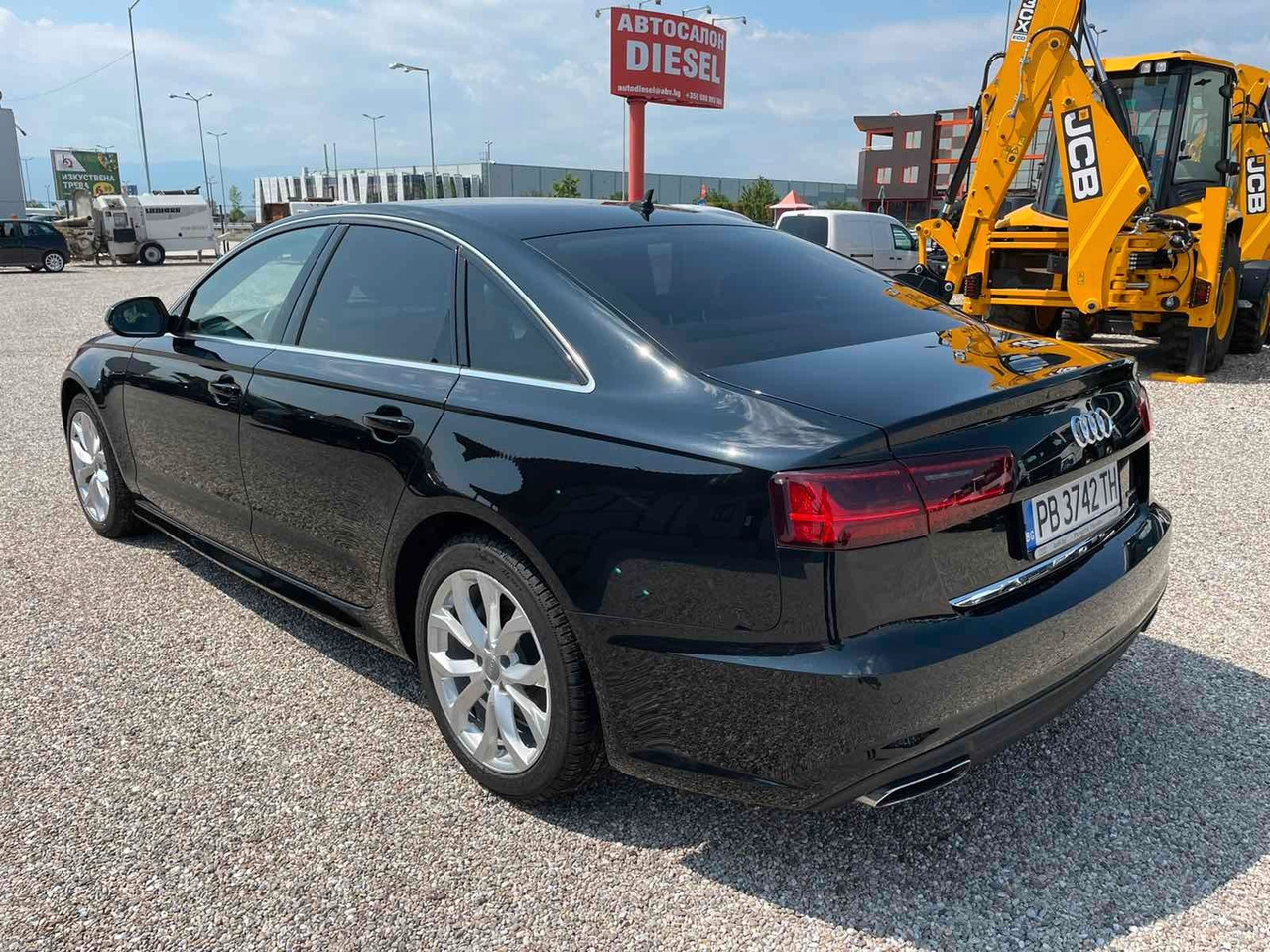 Audi A6 2.0 TDI S tronic quattro - Sedan: obrázek 5 Audi A6 2.0 TDI S tronic quattro - Sedan: obrázek 5
