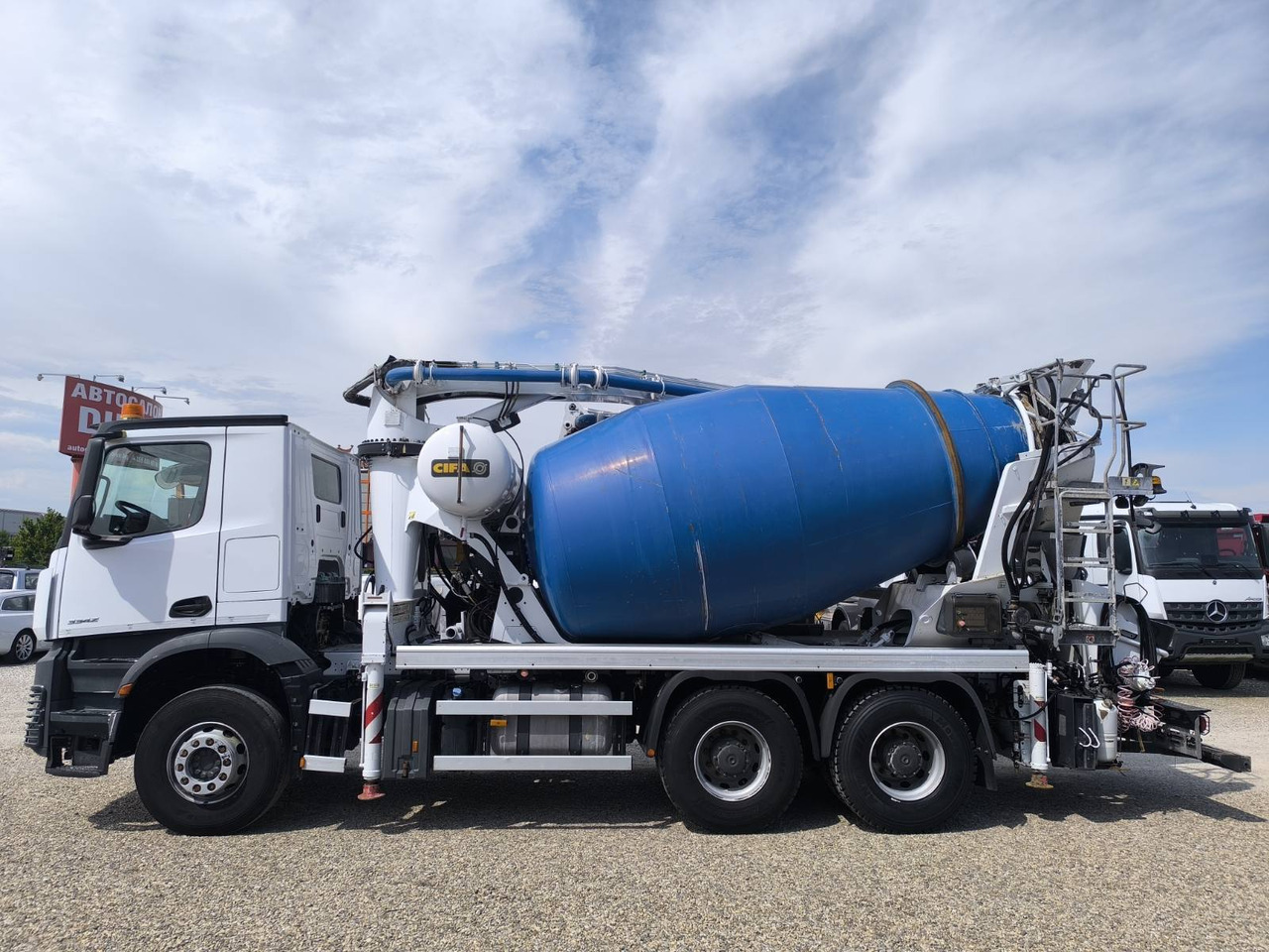 MERCEDES-BENZ AROCS 3342 CIFA MK25H - Autodomíchávač s čerpadlem: obrázek 4 MERCEDES-BENZ AROCS 3342 CIFA MK25H - Autodomíchávač s čerpadlem: obrázek 4