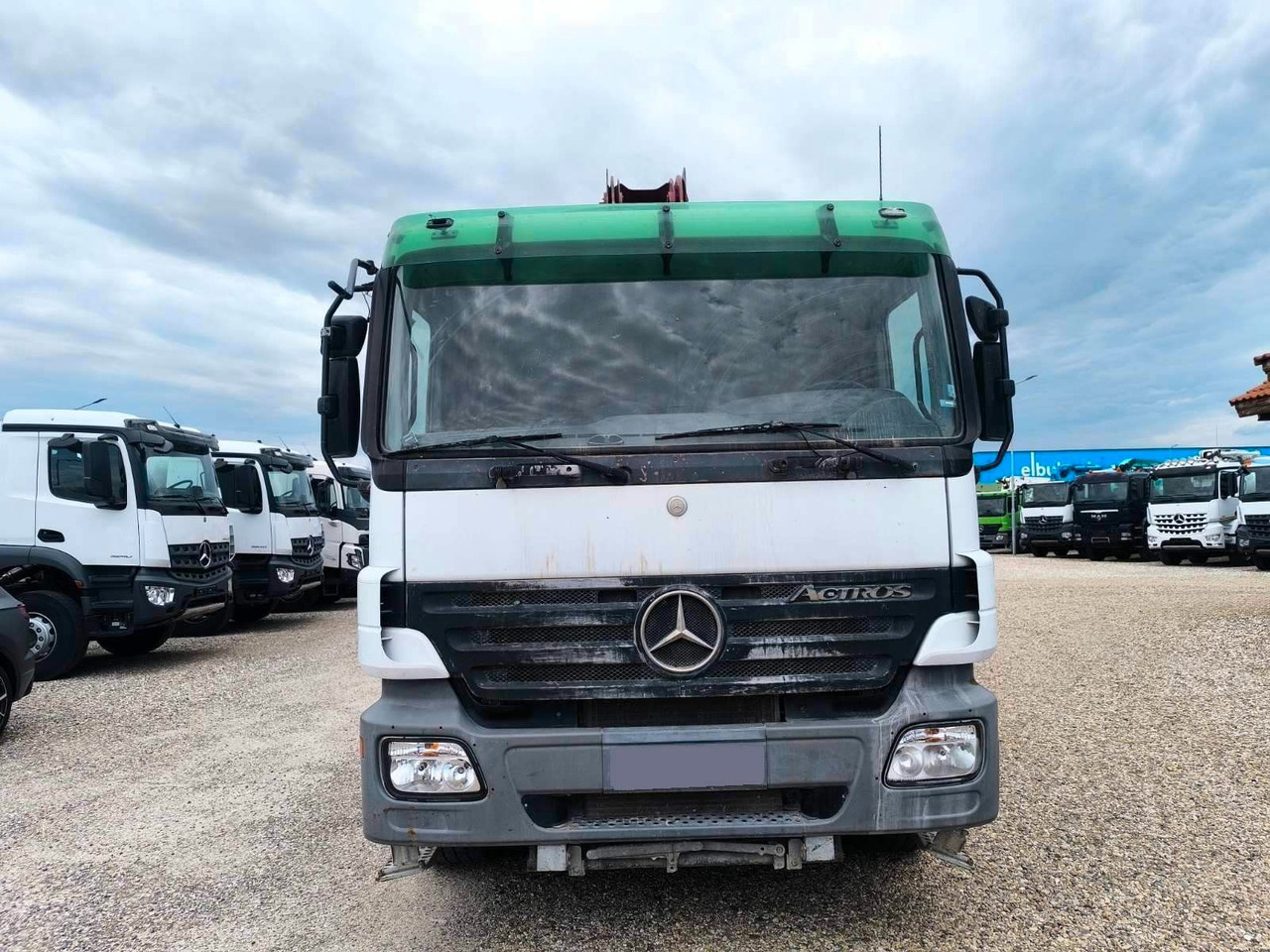 Mercedes-Benz ACTROS 3341 JUNJIN JXR 38-4 - Autočerpadlo: obrázek 2 Mercedes-Benz ACTROS 3341 JUNJIN JXR 38-4 - Autočerpadlo: obrázek 2