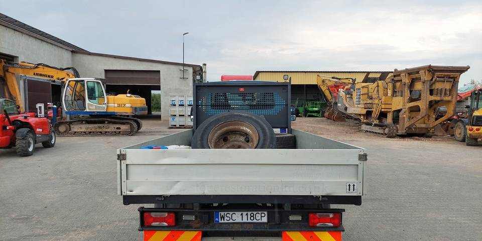 Iveco Daily 65C17 silnik 3.0 skrzynia automat - Dodávka valník: obrázek 4 Iveco Daily 65C17 silnik 3.0 skrzynia automat - Dodávka valník: obrázek 4