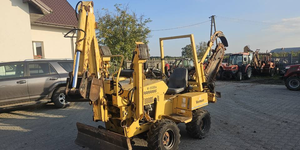 Koparka łańcuchowa Vermeer V3550 przesuw ramie kopiące pług - Rýhovač: obrázek 2 Koparka łańcuchowa Vermeer V3550 przesuw ramie kopiące pług - Rýhovač: obrázek 2
