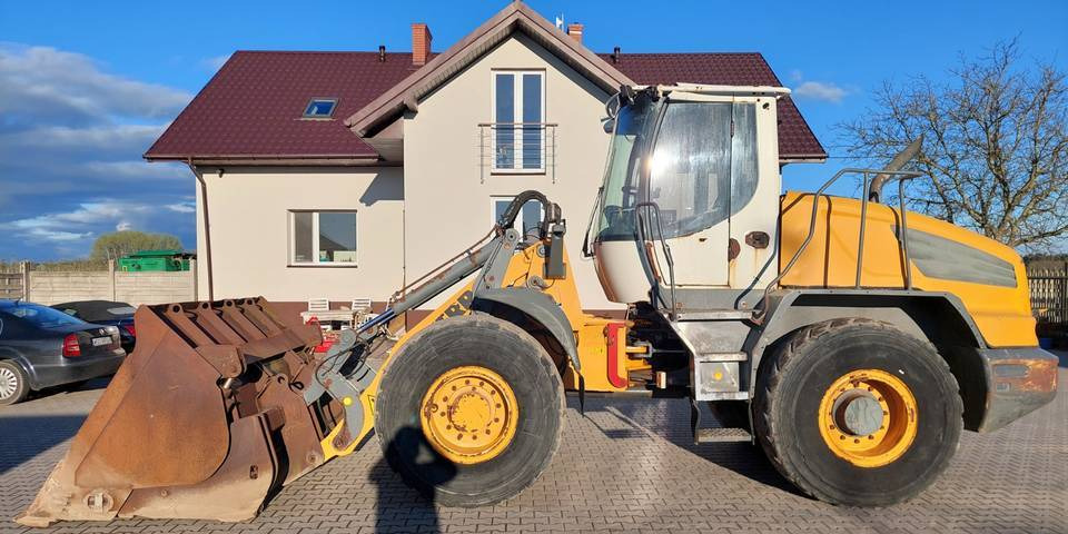 Ładowarka Liebherr L538 16 ton łyżka wysokiego wysypu - Kolový nakladač: obrázek 1 Ładowarka Liebherr L538 16 ton łyżka wysokiego wysypu - Kolový nakladač: obrázek 1