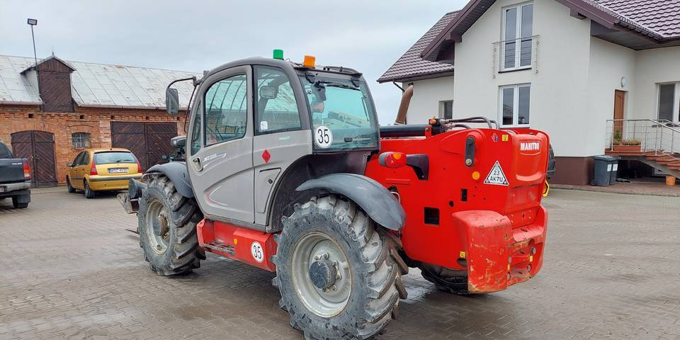 Ładowarka teleskopowa Manitou MT1335 13m 3,5t 2014 - Teleskopický manipulátor: obrázek 2 Ładowarka teleskopowa Manitou MT1335 13m 3,5t 2014 - Teleskopický manipulátor: obrázek 2
