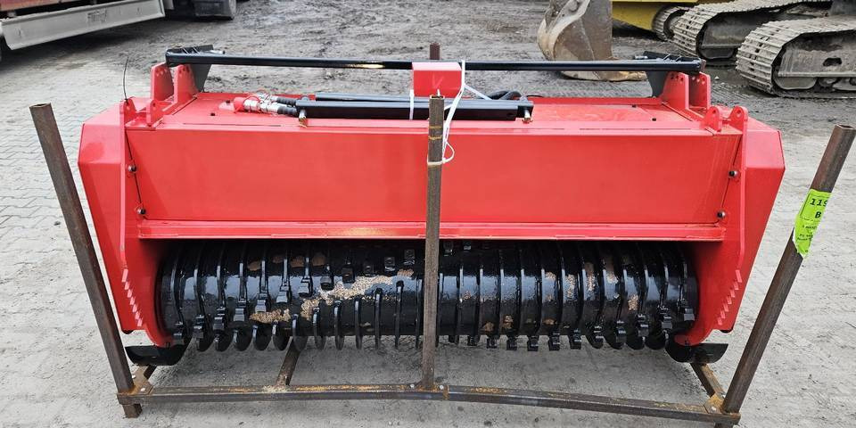Nowy mulcher leśny GIYI bęben 181 cm 50 zębów Bobcat mini ładowarka - Lesní mulčovač: obrázek 1 Nowy mulcher leśny GIYI bęben 181 cm 50 zębów Bobcat mini ładowarka - Lesní mulčovač: obrázek 1