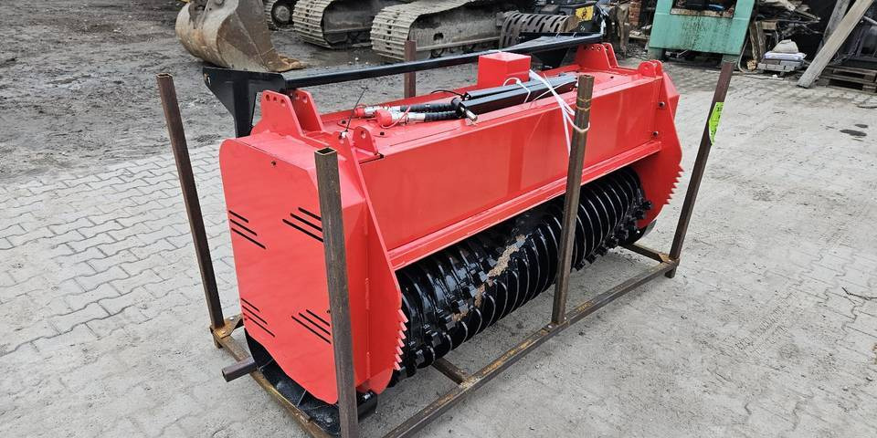 Nowy mulcher leśny GIYI bęben 181 cm 50 zębów Bobcat mini ładowarka - Lesní mulčovač: obrázek 2 Nowy mulcher leśny GIYI bęben 181 cm 50 zębów Bobcat mini ładowarka - Lesní mulčovač: obrázek 2
