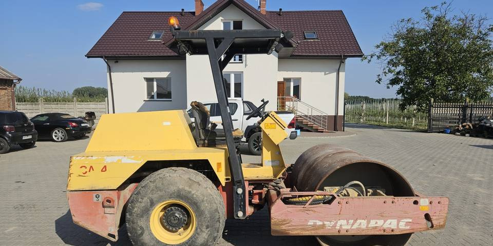 Walec drogowy Dynapac CA141C guma-stal 4800 kg - Kompaktor: obrázek 1 Walec drogowy Dynapac CA141C guma-stal 4800 kg - Kompaktor: obrázek 1