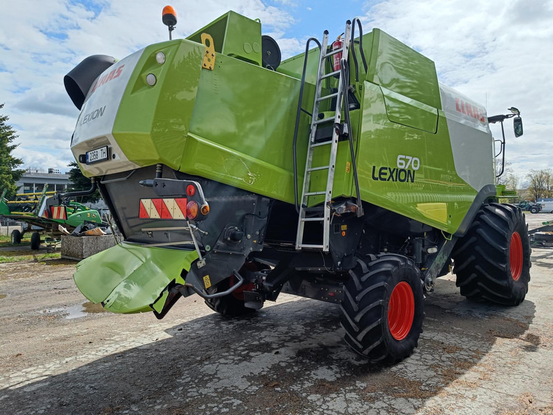 Claas Lexion 670 V750 - Sklízecí mlátička: obrázek 4 Claas Lexion 670 V750 - Sklízecí mlátička: obrázek 4