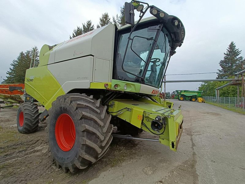 Claas Tucano 480 V750 - Sklízecí mlátička: obrázek 5 Claas Tucano 480 V750 - Sklízecí mlátička: obrázek 5