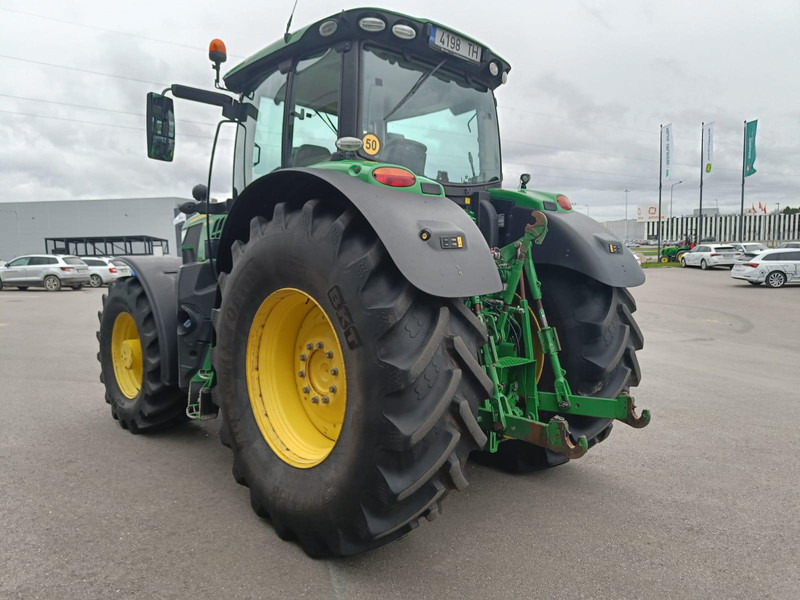 John Deere 6215R - Traktor: obrázek 5 John Deere 6215R - Traktor: obrázek 5