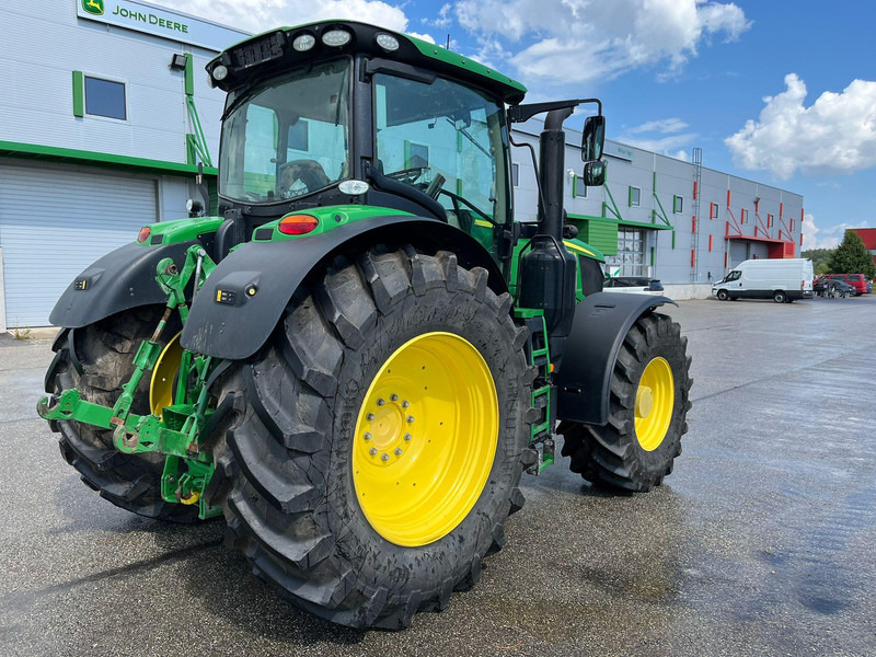 John Deere 6230R - Traktor: obrázek 4 John Deere 6230R - Traktor: obrázek 4