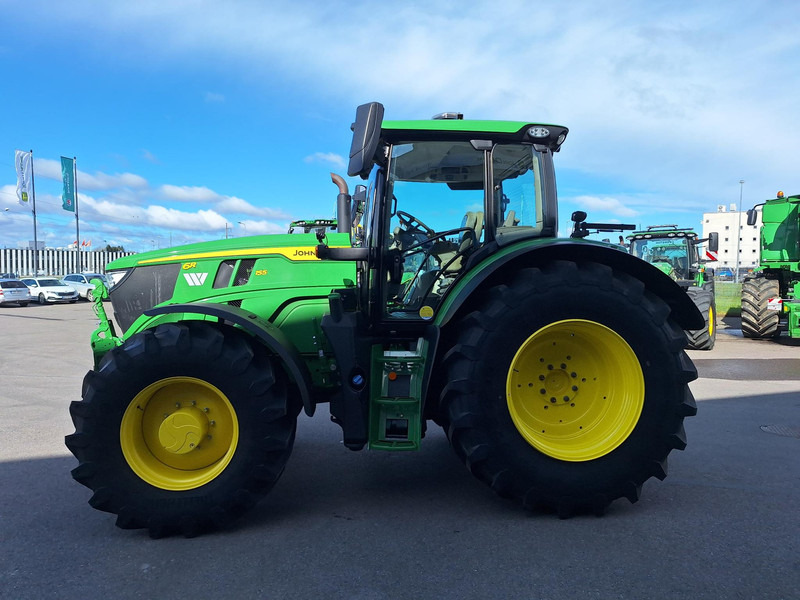 John Deere 6R 155 - Traktor: obrázek 4 John Deere 6R 155 - Traktor: obrázek 4