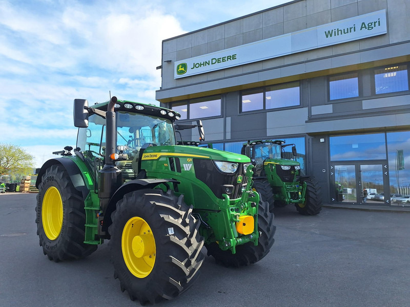 John Deere 6R 155 - Traktor: obrázek 1 John Deere 6R 155 - Traktor: obrázek 1