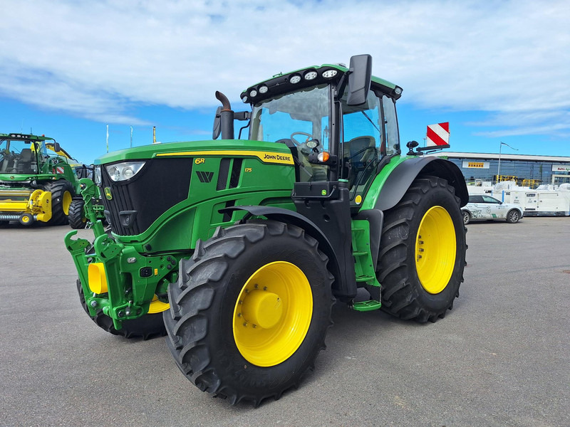 John Deere 6R 175 - Traktor: obrázek 3 John Deere 6R 175 - Traktor: obrázek 3