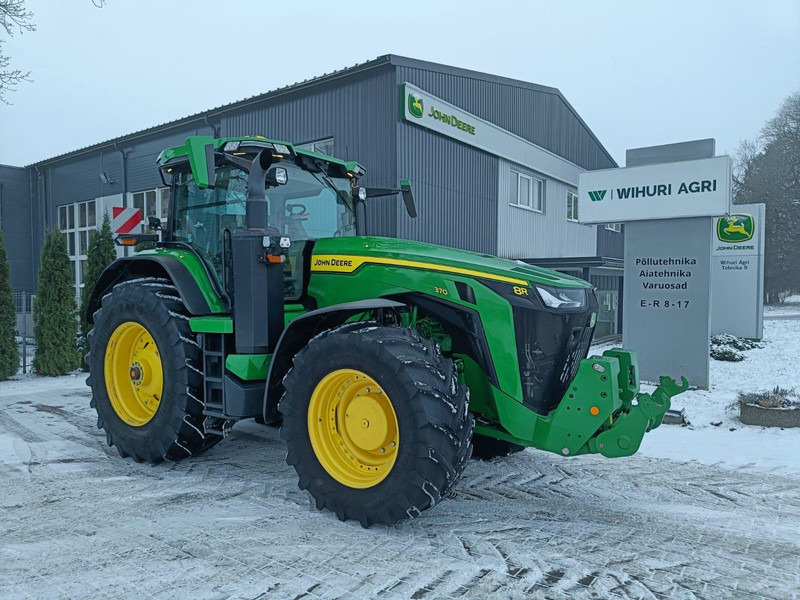John Deere 8R 370 Autopowr - Traktor: obrázek 1 John Deere 8R 370 Autopowr - Traktor: obrázek 1