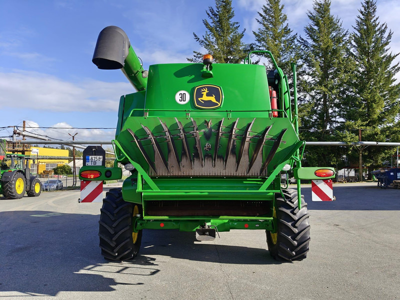 John Deere W650 i 722X - Sklízecí mlátička: obrázek 5 John Deere W650 i 722X - Sklízecí mlátička: obrázek 5
