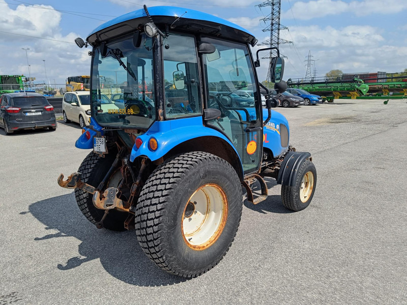 New Holland Boomer 40 - Traktor: obrázek 3 New Holland Boomer 40 - Traktor: obrázek 3