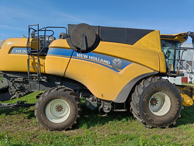 New Holland CX 8.90 - Sklízecí mlátička: obrázek 5 New Holland CX 8.90 - Sklízecí mlátička: obrázek 5