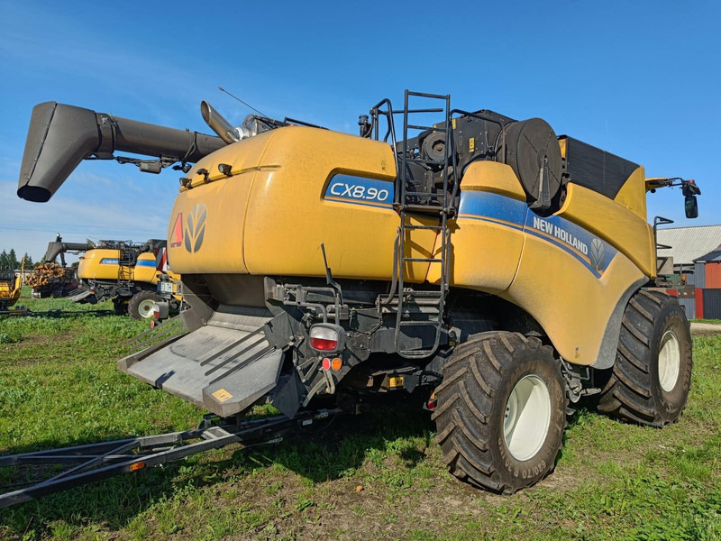 New Holland CX 8.90 - Sklízecí mlátička: obrázek 4 New Holland CX 8.90 - Sklízecí mlátička: obrázek 4