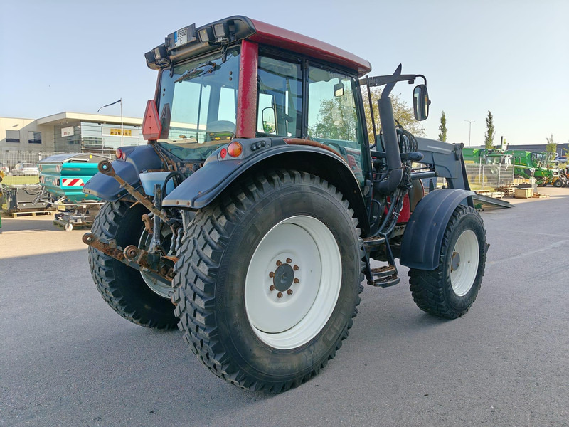 Valtra N101 - Traktor: obrázek 5 Valtra N101 - Traktor: obrázek 5