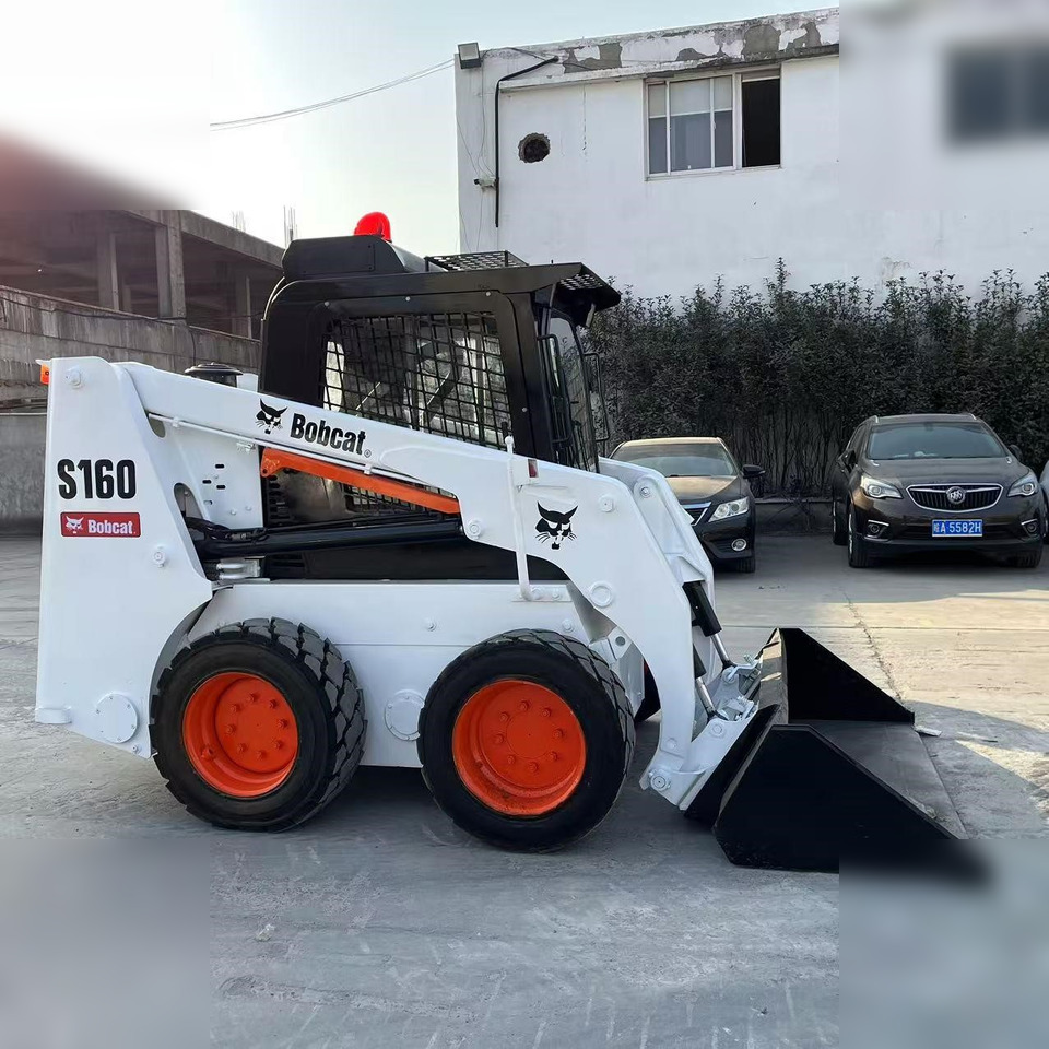 BOBCAT S160 - Smykový nakladač: obrázek 2 BOBCAT S160 - Smykový nakladač: obrázek 2