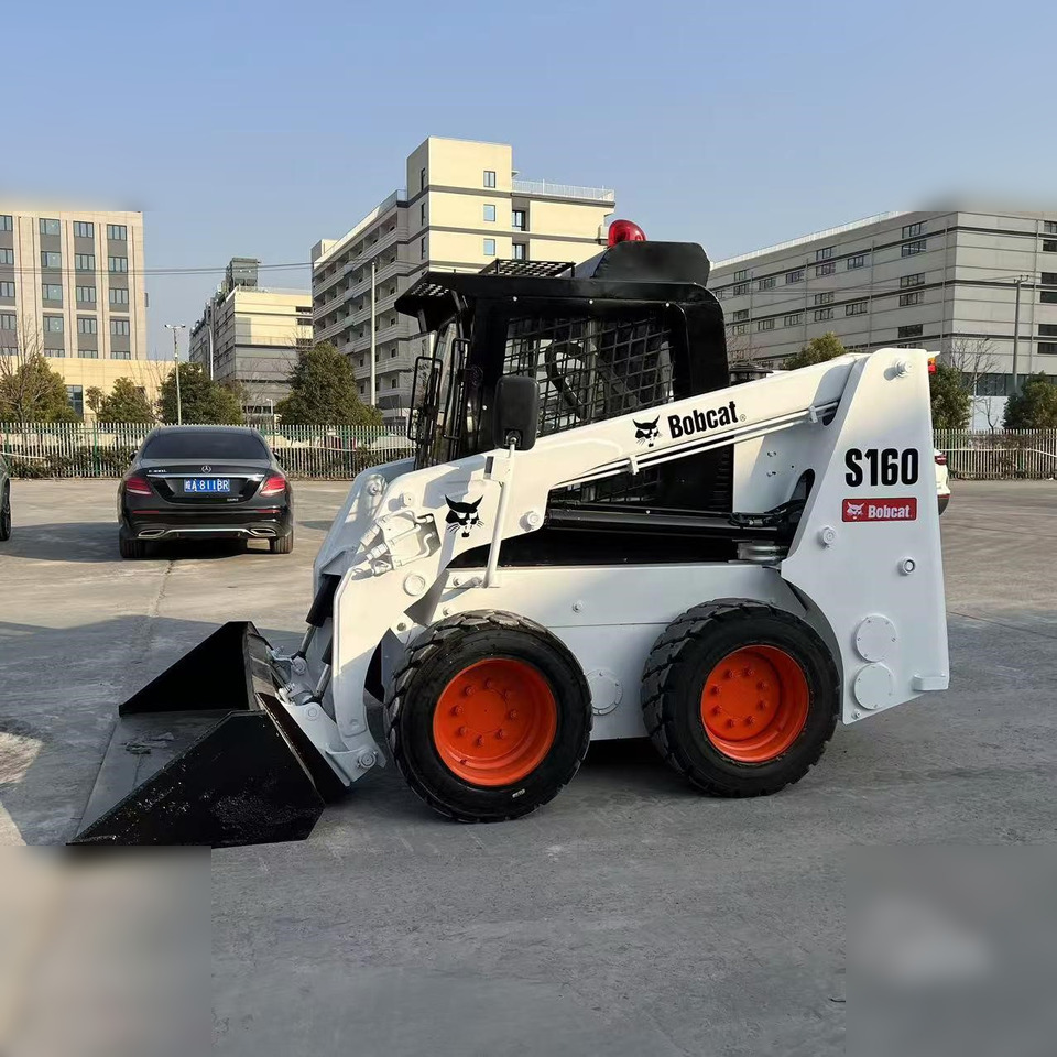 BOBCAT S160 - Smykový nakladač: obrázek 1 BOBCAT S160 - Smykový nakladač: obrázek 1