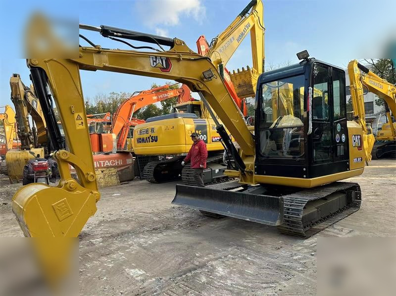 CATERPILLAR 305.5E - Mini rýpadlo: obrázek 1 CATERPILLAR 305.5E - Mini rýpadlo: obrázek 1