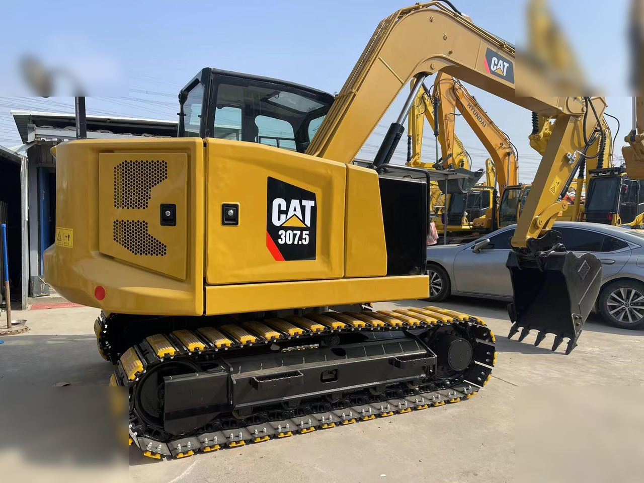 CATERPILLAR 307.5 - Pásové rýpadlo: obrázek 5 CATERPILLAR 307.5 - Pásové rýpadlo: obrázek 5
