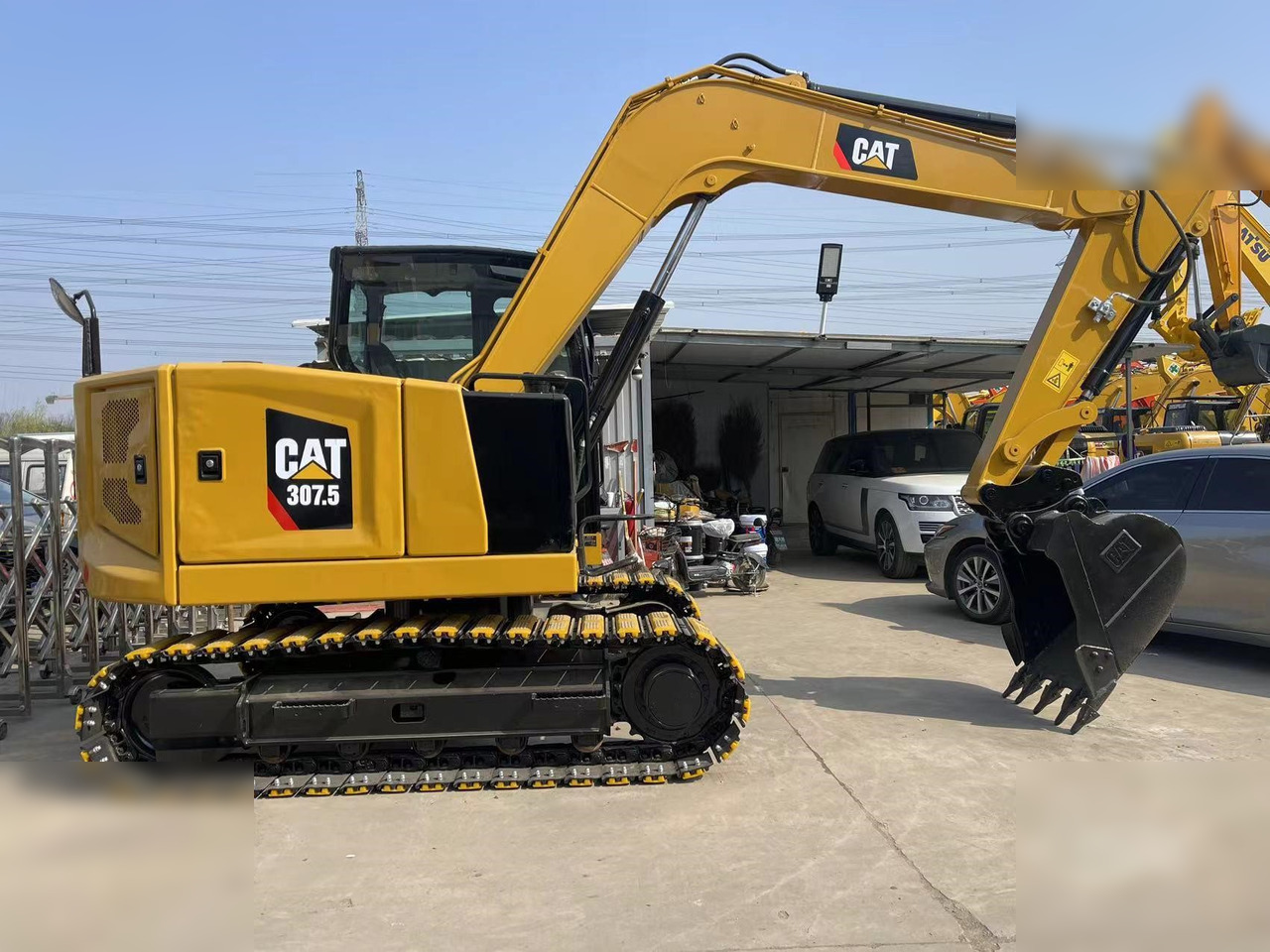 CATERPILLAR 307.5 - Pásové rýpadlo: obrázek 2 CATERPILLAR 307.5 - Pásové rýpadlo: obrázek 2