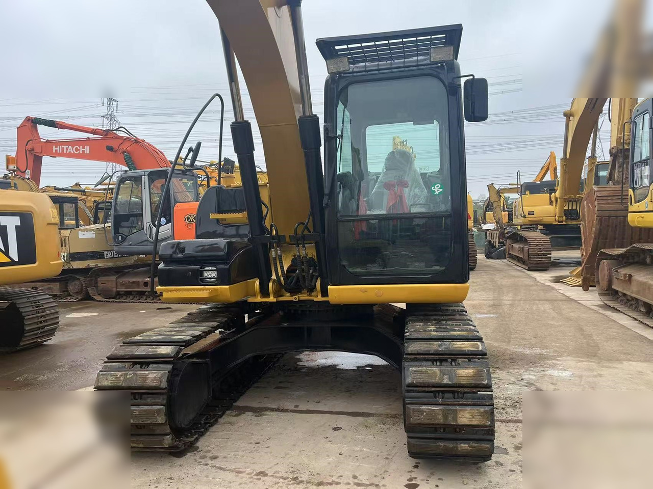 CATERPILLAR 312D2 GC - Pásové rýpadlo: obrázek 3 CATERPILLAR 312D2 GC - Pásové rýpadlo: obrázek 3