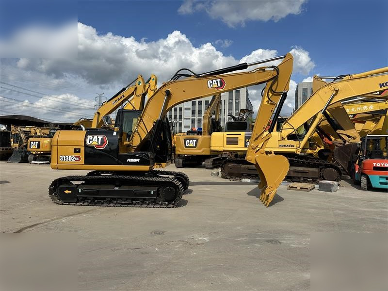 CATERPILLAR 313D2 - Pásové rýpadlo: obrázek 1 CATERPILLAR 313D2 - Pásové rýpadlo: obrázek 1