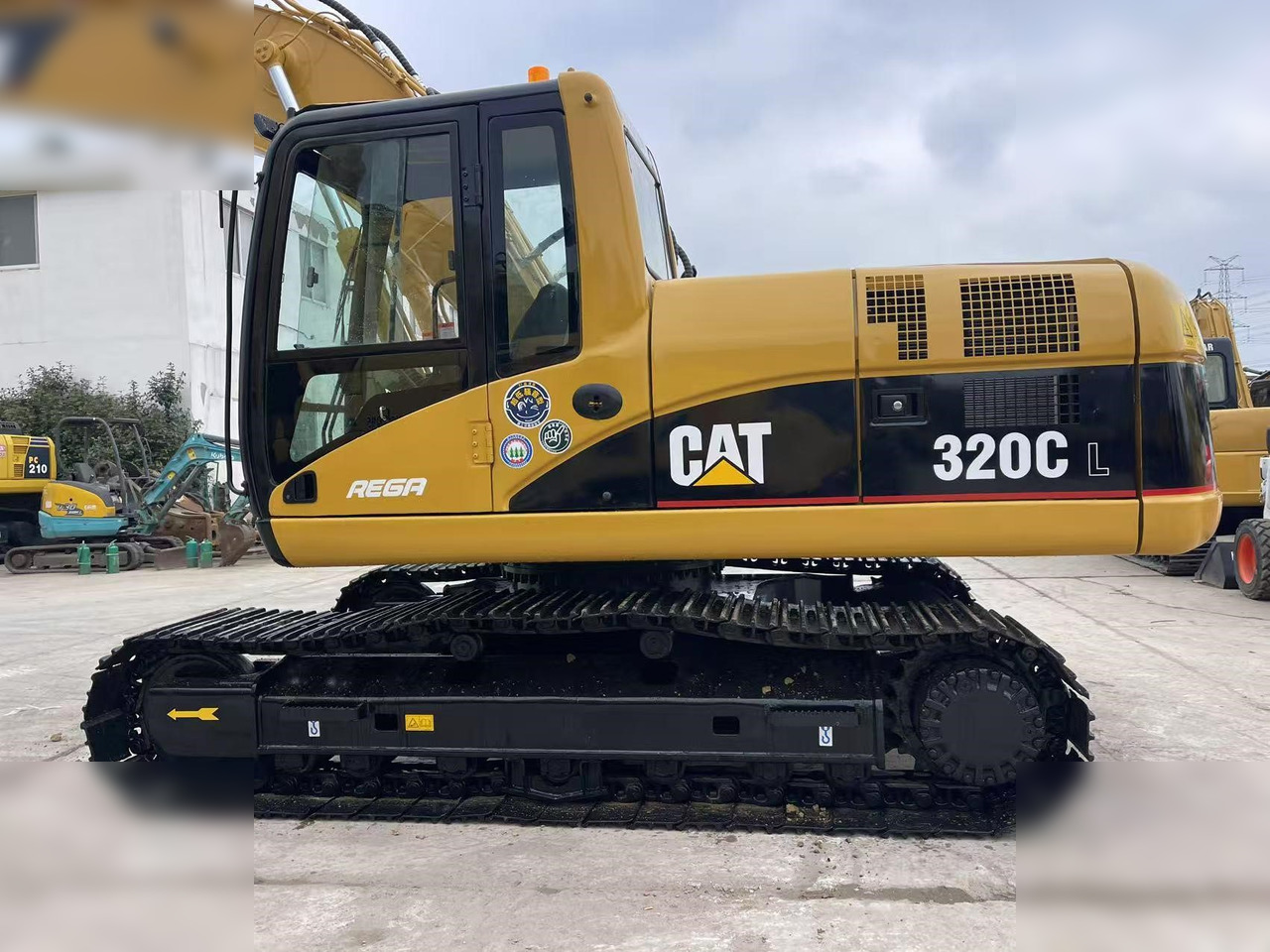 CATERPILLAR 320C - Pásové rýpadlo: obrázek 4 CATERPILLAR 320C - Pásové rýpadlo: obrázek 4