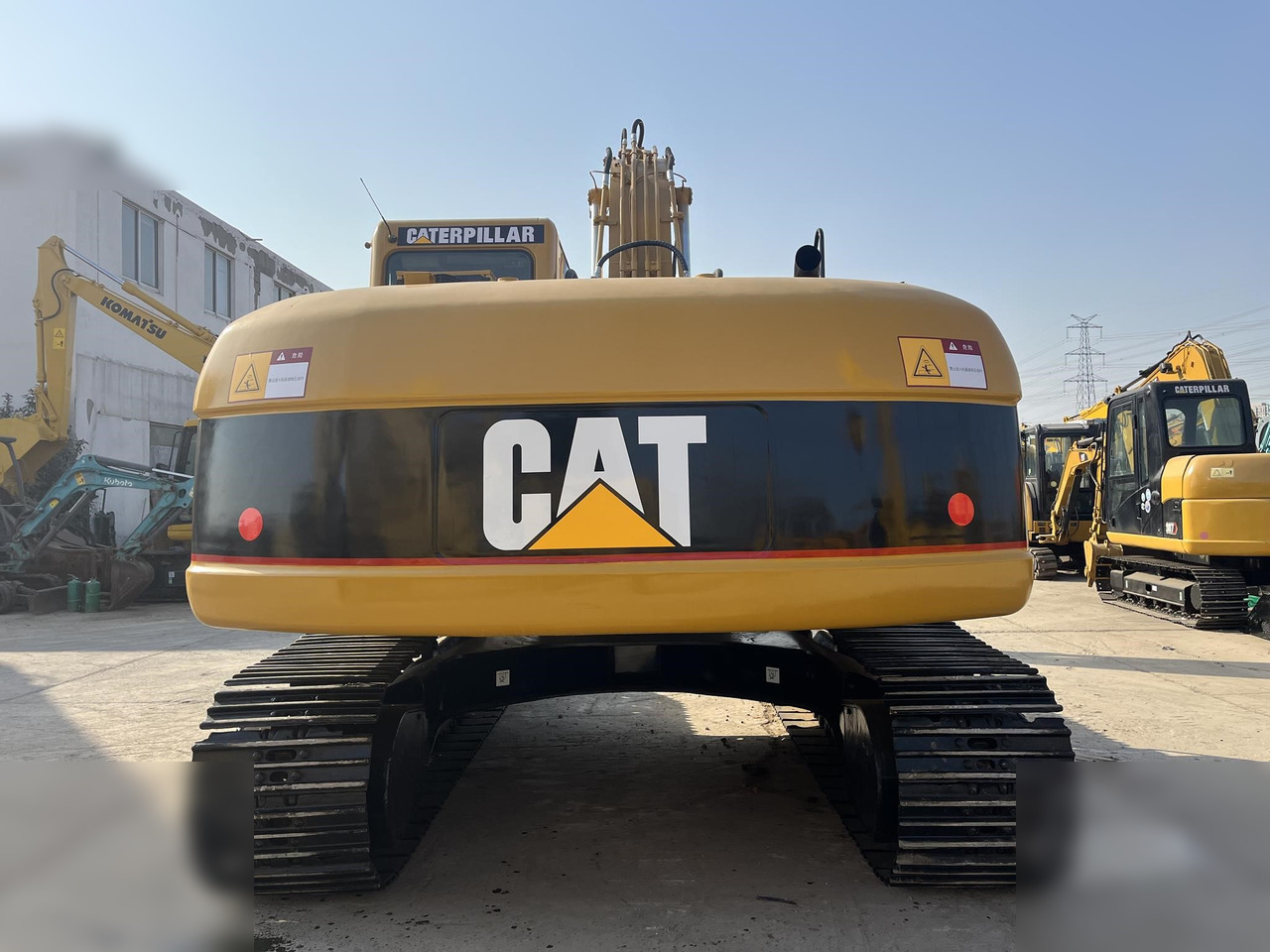 CATERPILLAR 320CL - Pásové rýpadlo: obrázek 4 CATERPILLAR 320CL - Pásové rýpadlo: obrázek 4