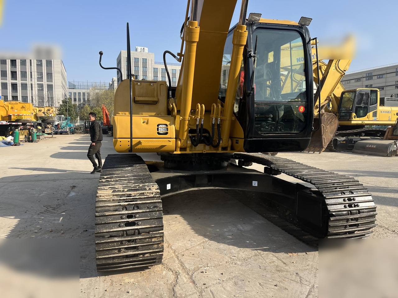 CATERPILLAR 320CL - Pásové rýpadlo: obrázek 3 CATERPILLAR 320CL - Pásové rýpadlo: obrázek 3